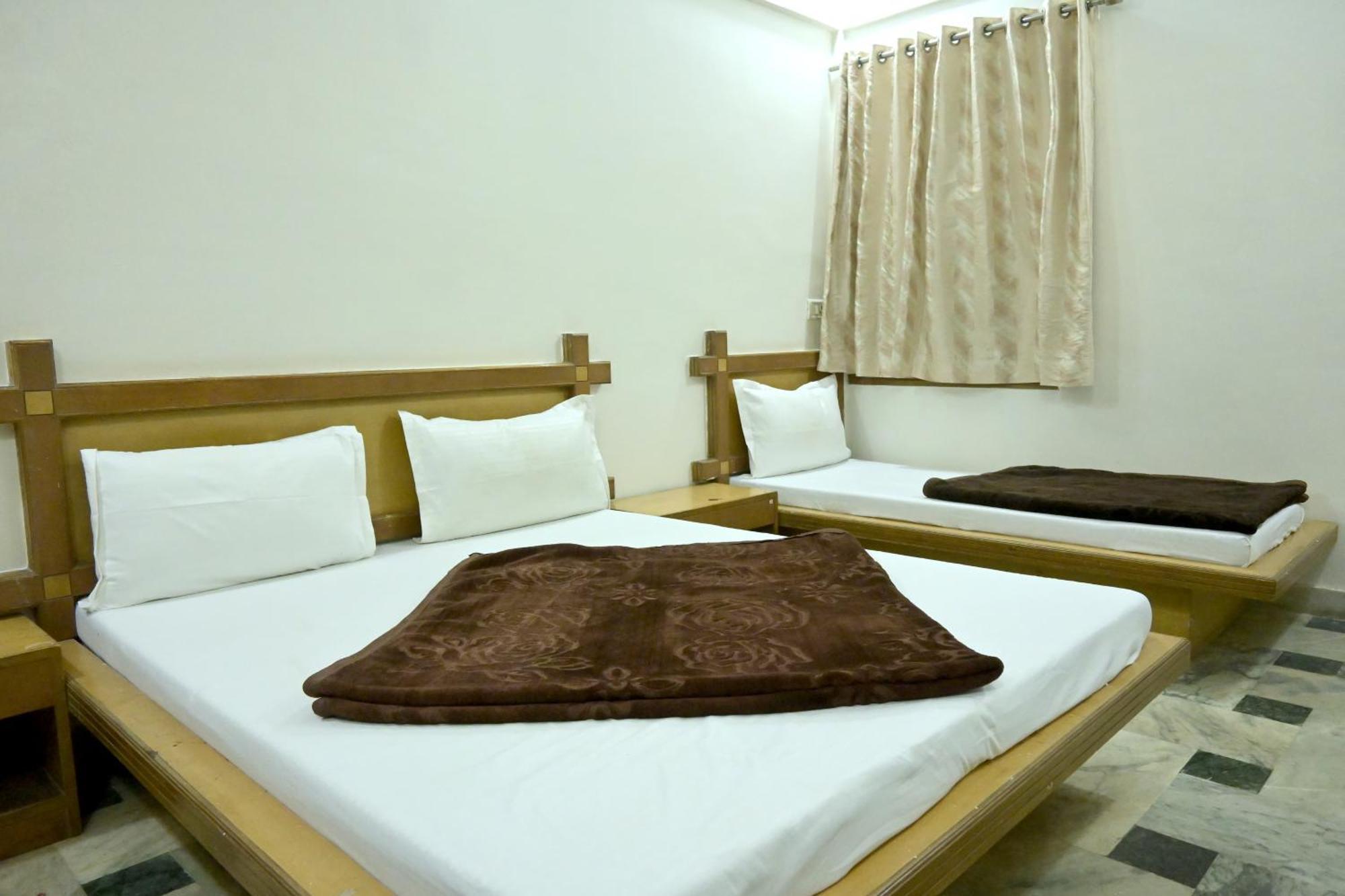 Hotel Roshan Palace Ambaji Exterior foto