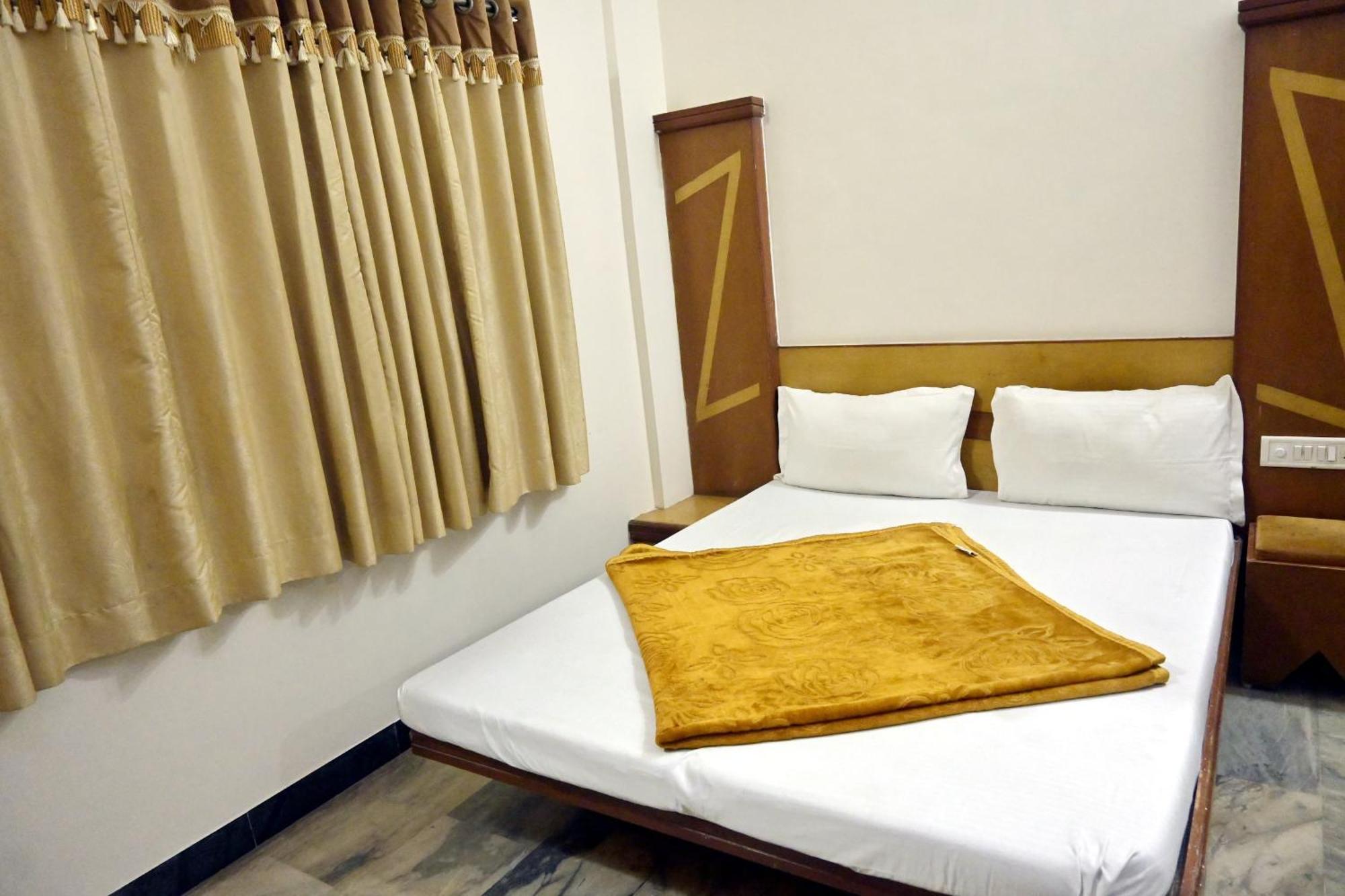 Hotel Roshan Palace Ambaji Exterior foto